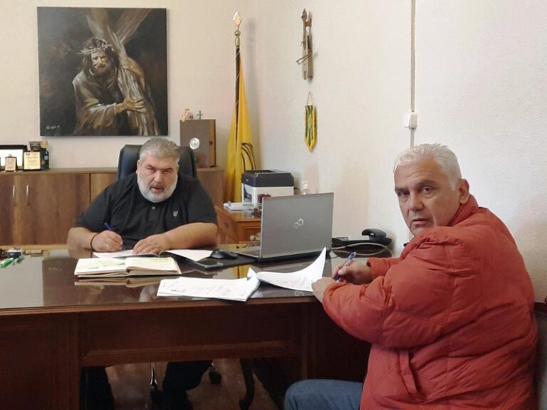 Έργα συντήρησης για τους αύλειους χώρους σε τρία νηπιαγωγεία της Πτολεμαΐδας, υπέγραψε ο Δήμαρχος Εορδαίας Παναγιώτης Πλακεντάς.
