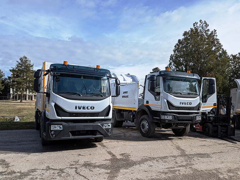 Τρία οχήματα συλλογής βιοαποβλήτων παρέλαβε ο Δήμος Εορδαίας.