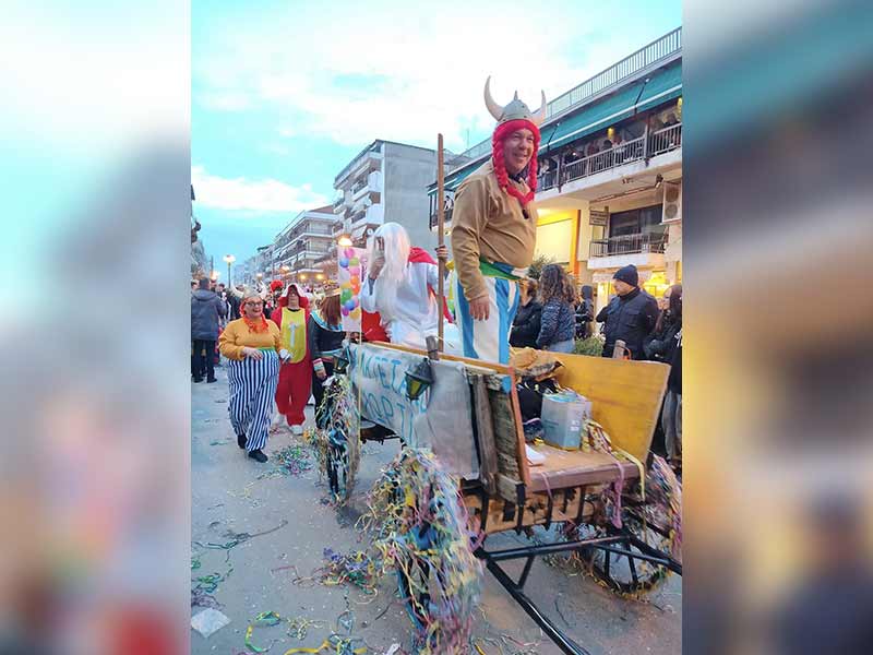 Ξεπέρασε κάθε προσδοκία το «KarVonval» και η παρέλαση καρναβαλιστών στην Πτολεμαΐδα