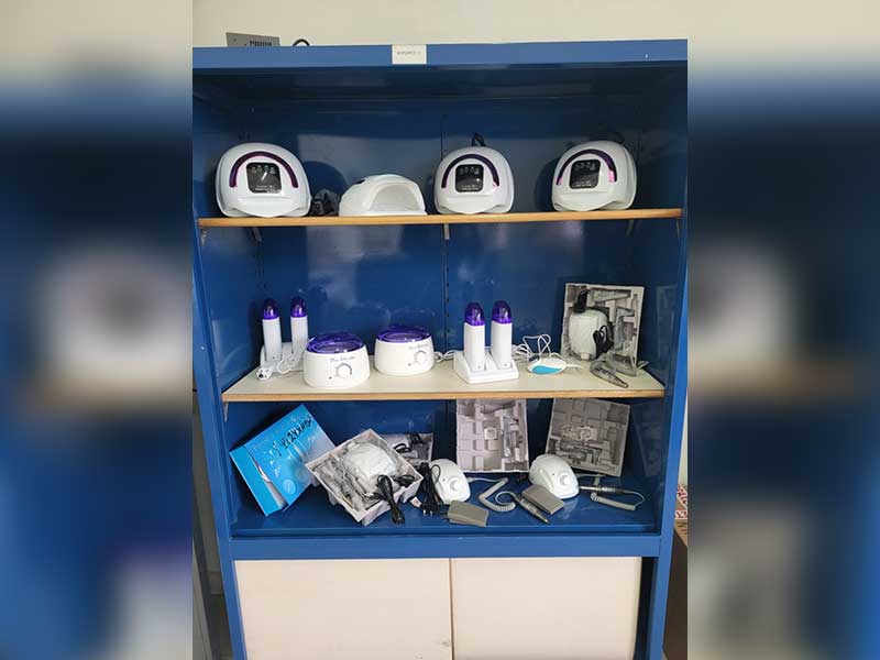 Ευχαριστίες του Εργαστηριακό Κέντρο Πτολεμαΐδας προς τον Δήμαρχο Εορδαίας, κ. Παναγιώτη Πλακεντά, και την Αντιδήμαρχο Παιδείας, κ. Αικατερίνη Κάτσιου, για τον εξοπλισμού του νέου εργαστηρίου της Ειδικότητας Αισθητικής Τέχνης