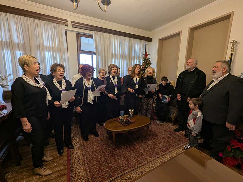 Εορταστικές ευχές και κάλαντα δέχθηκε ο Δήμαρχος Εορδαίας από συλλόγους και φορείς της περιοχής