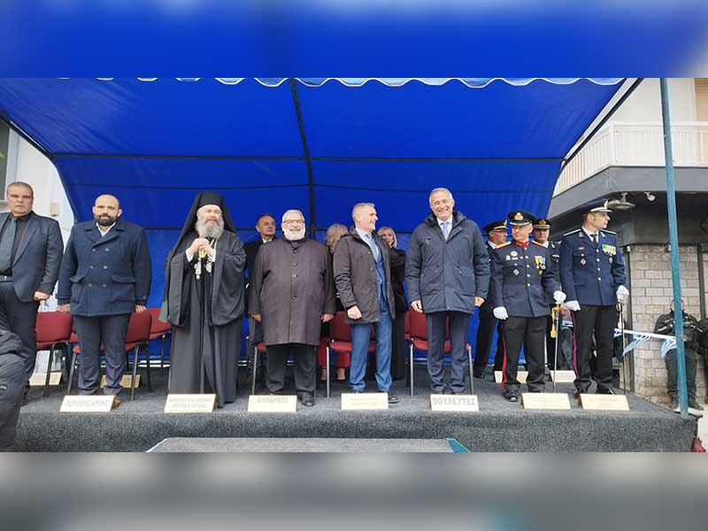 Φωτογραφίες από Αρχιερατικό Εσπερινό και Λιτανεία Εικόνας την Τρίτη και Επιμνημόσυνη Δέηση κατάθεση στεφάνων και παρέλαση